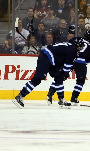 Jonathan Drouin scores first goal of NHL career, Lightning top Jets